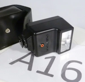 Pentax AF200S Flash with Case refm - Picture 1 of 2