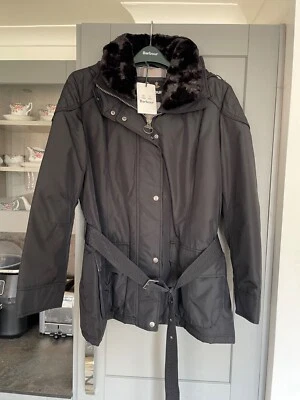 ladies barbour jacket size 20 - Image 1 of 4