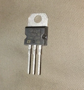 5pcs TIP142T Darlington Transistor NPN 100V 125W 10A TO-220 TIP142 ST USA - Picture 1 of 1