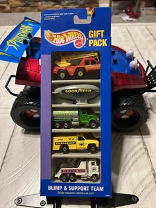 Vintage 1991 Hot Wheels BLIMP & SUPPORT TEAM 5-Car Gift Pack - Picture 1 of 4