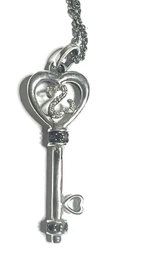 Collar colgante Jane Seymour plata esterlina diamante blanco negro corazón abierto llave Foto 1 de 4