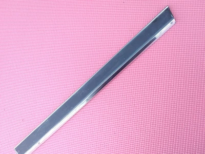 1968 1969 Buick Riviera Right Front Fender Trim Molding OEM - Image 1 of 4