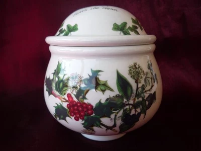 PORTMEIRON THE HOLLY AND THE IVY SUGAR BOWL HTF - Image 1 of 4