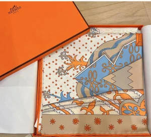 Unused w/box HERMES Carre 90 Le Premier Chant Silk Scarf 90cm - Picture 1 of 17