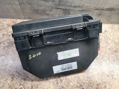 2010 Jeep Liberty Nitro Multifunction TIPM Module Control Fuse Box OE 04692297AE - Image 1 of 4