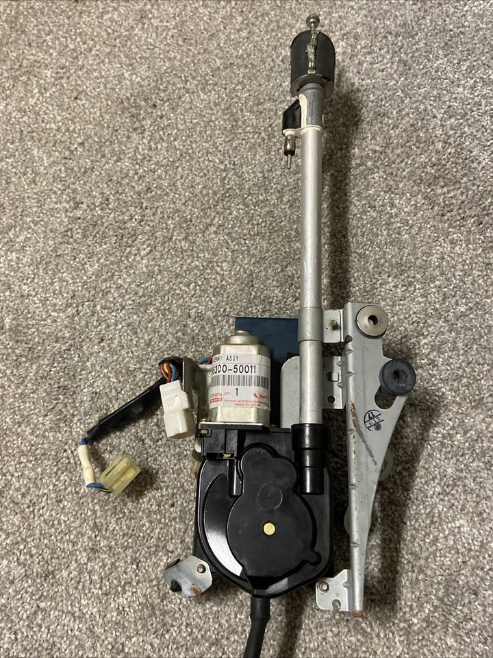 DEFECTIVE Genuine OEM Toyota 8630050011 Power Antenna Mast Assy G3D - Imagem 1 de 4