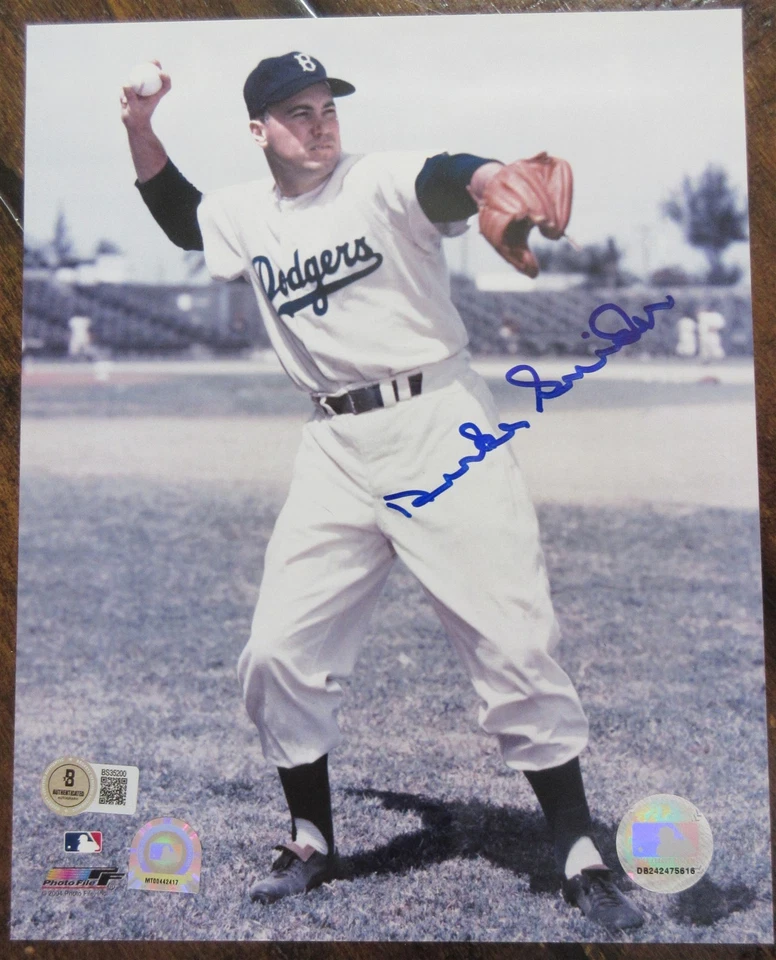 Duke Snider Signed 8X10 Photo - Beckett BAS - Image 1 of 1