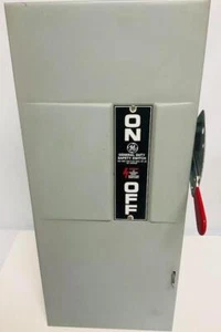 TG3223GE SAFETY SWITCH 100A 240V 3W 2P NEW OUT OF BOX FREE SHIPPING - Picture 1 of 7