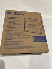 Boîte de verrouillage de groupe Brady 105714 boîte de verrouillage murale métallique 8" L x 7" H x 2-1/4"