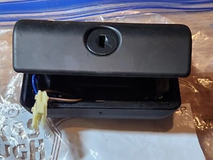 BMW 00-06 E46 Convertible Glove Box Compartment Lock Handle Latch OEM Genuine - Bild 1 von 9