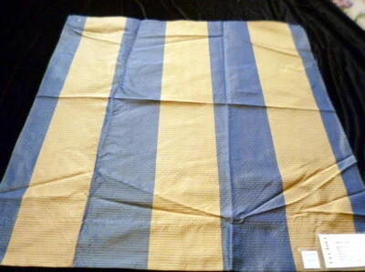 LEE JOFA Designer FABRIC Italian Silk Sample 26" x 30" Crafts Pillow - Image 1 of 3