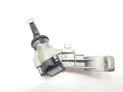 2013-2017 MK1 FIAT 500L IGNITION BARREL + KEY 00505254280 - Image 1 of 4