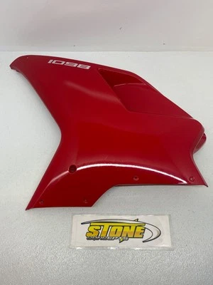 Ducati 848 1098 1198 EVO RED LEFT Mid Fairing Cowling 48032273A - Image 1 of 4