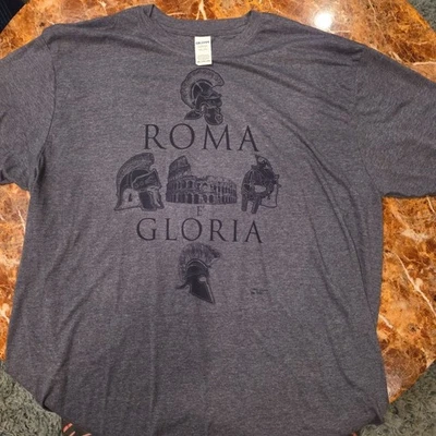 官方授权罗马 T 恤尺寸 2XL — 第 1/3 张图片