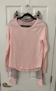 Women’s Xhilaration Matching Top And Bottom Lounge Wear Size Medium  - Picture 1 of 3