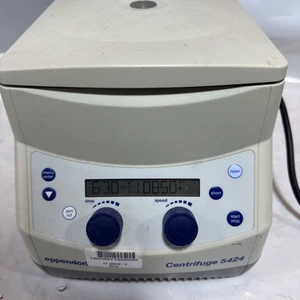 Eppendorf 5424 Benchtop Centrifuge - Picture 1 of 9