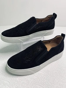 Vionic Kimmie Suede Slip on Sneakers Black Suede Womens size 8.5 - Picture 1 of 9