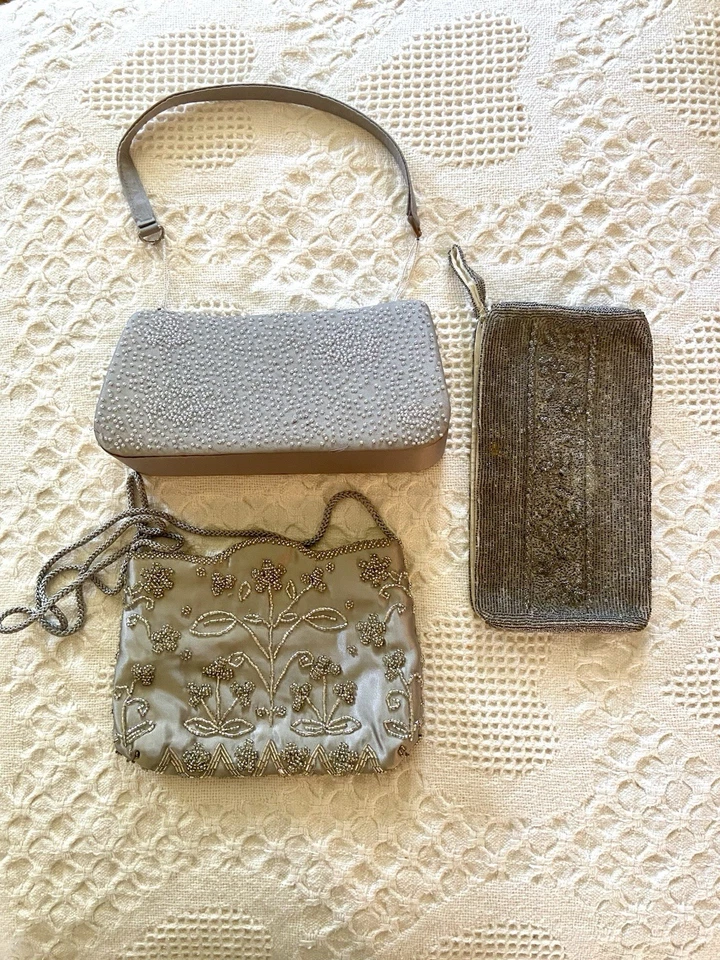 Лот из 3 женщин дизайнерские сумки и сумочки маленький серебро серый цвет бисером - Изображение 1 из 4