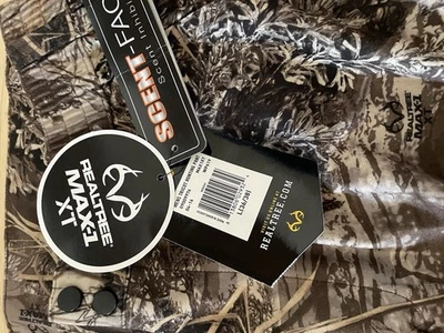 New W/ Tags RealTree Men’s L Tricot Hunting Water Proof Pants Camo Scent Factor - Image 1 of 3