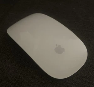 Apple Magic Mouse 2 Bluetooth Kabellose Wiederaufladbare Maus - Weiß (A1657) - Bild 1 von 8