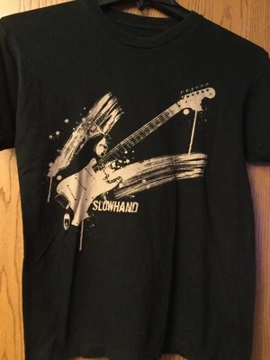 Eric Clapton - "Mano lenta".  Camisa negra.  Marca M. EC. Foto 1 de 3