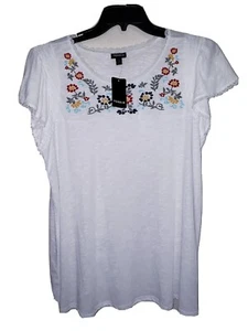 Womens Torrid Short Sleeve Embroidery Floral Shirt New NWT Plus Size 1X - Picture 1 of 5