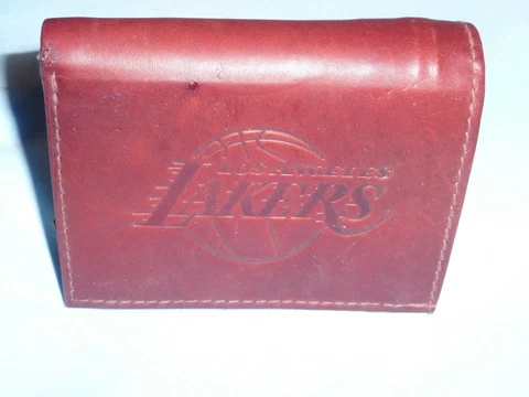LOS ANGELES LAKERS   Leather TriFold Wallet     NEW     dkb z ins Cover
