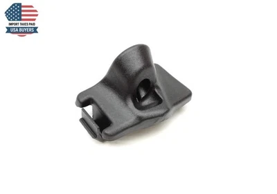 Placa de retenção VW Amarok genuína 2H0805734A - Imagem 1 de 2