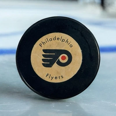 Vintage 1970's Philadelphia Flyers Hockey Puck Rawlings NHL Made In CANADA - Image 1 of 4