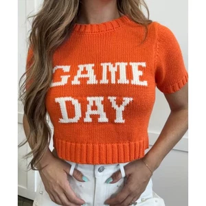 Suéter Recortado Day + Moon Naranja y Blanco Gameday Manga Corta, Talla Pequeña - Imagen 1 de 9