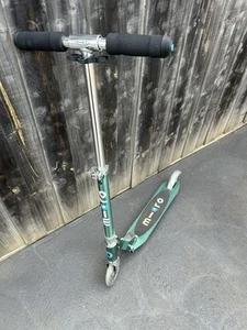 Micro Sprite LED Scooter - Picture 1 of 2