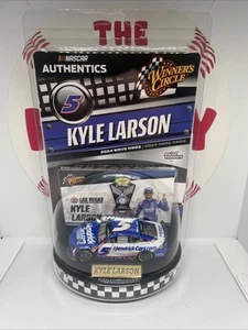 2024 NASCAR Authentics Winner's Circle #5 Kyle Larson Las Vegas Win 1/64 Diecast - Picture 1 of 9