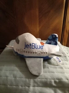 JET BLUE PLUSH AIRPLANE WITH SQUEEZE FOR TAKE OFF SOUND NEW WITH TAGS - Picture 1 of 9