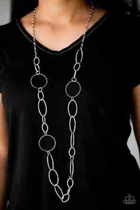 Paparazzi  "Perfect MISMATCH"  Smooth & Textured Silver Hoop Necklace - Picture 1 of 3