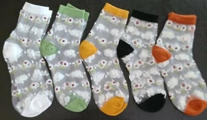Five (5) Pair ~ Handcrafted ~ Mesh ~ Multicolored Floral ~ Crew Socks - Picture 1 of 11