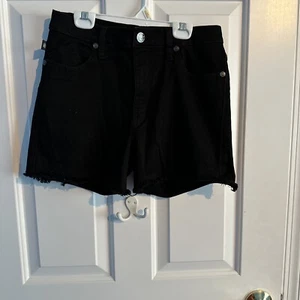 Rock & Republic Women Jeans Shorts Size 10 Black Denim Gently Used - Picture 1 of 4