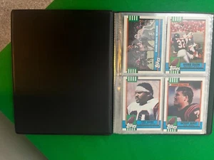 Cincinnati Bengals 1990 Topps Team Set con álbum de coleccionista de 40 cartas. - Imagen 1 de 7