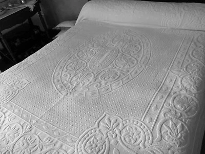 Linge Ancien Couvre Lit De Mariage Royal  Franges Pompons 1800/1900 Napoleon - Photo 1/4