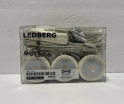 NUEVO - IKEA Ledberg Estantería 3 Luces Gabinete 802.988.22 19972 Foto 1 de 4