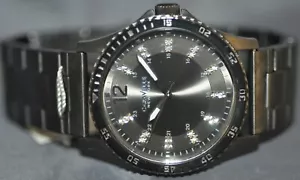 Orologio Caravelle Uomo Cristallo Nero Quadrante Accentato Acciaio Inox Nero 45A138 - Foto 1 di 5