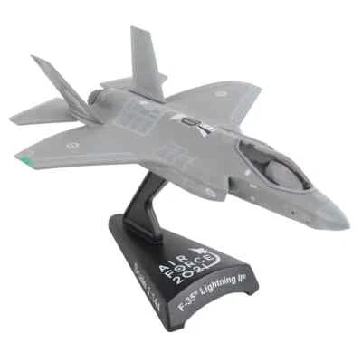 1/144 RAAF F35 Lightning II – Aircraft Model – Daron Postage Stamp - Image 1 of 4