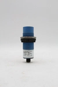 Sensor de proximidad capacitivo tubular Cutler-Hammer E53KAL30T111ED - Imagen 1 de 3
