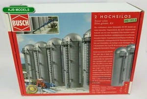 BNIB OO / HO BUSCH 1913 Silo Kit (Kit Makes 2 Silos) - Picture 1 of 3