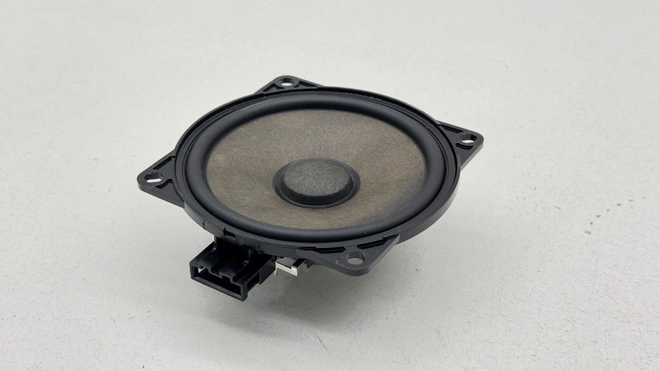 Alto-falante painel painel 2005-2014 VW JETTA fabricante de equipamento original #1K0035411 - Imagem 1 de 4