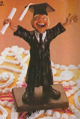 Новый винтажный топпер для торта Wilton Glad Graduate, высота 4,75 дюйма - Изображение 1 из 3