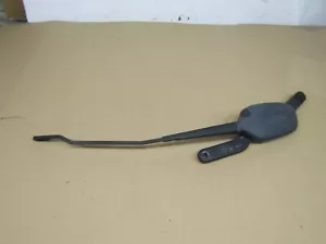 Peugeot 206 CC 1.6 convertible right front windscreen wiper arm - Picture 1 of 6