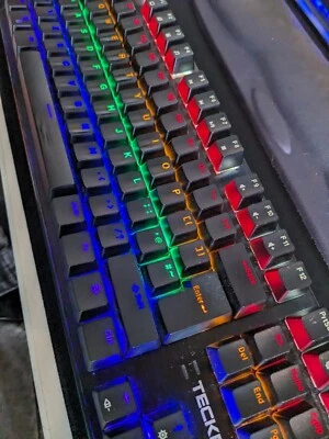 TeckNet Mechanical Gaming Keyboard - Image 1 of 3