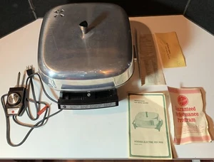 Padella Padella Elettrica Vintage Hoover Con Coperchio Modello B3033 Made In USA FUNZIONANTE - Foto 1 di 17