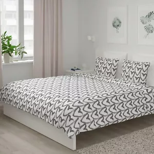 BRAND NEW Ikea LYKTFIBBLA Queen Duvet Cover + Pillowcases - Picture 1 of 5