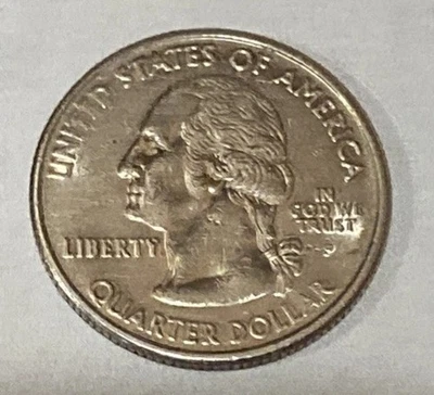 2001-P Rare North Carolina Error State Quarter Circulated AU-Off Center - Image 1 of 4